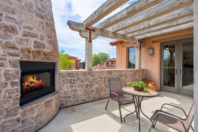 Building Photo - 7701 E Golden Eagle Cir