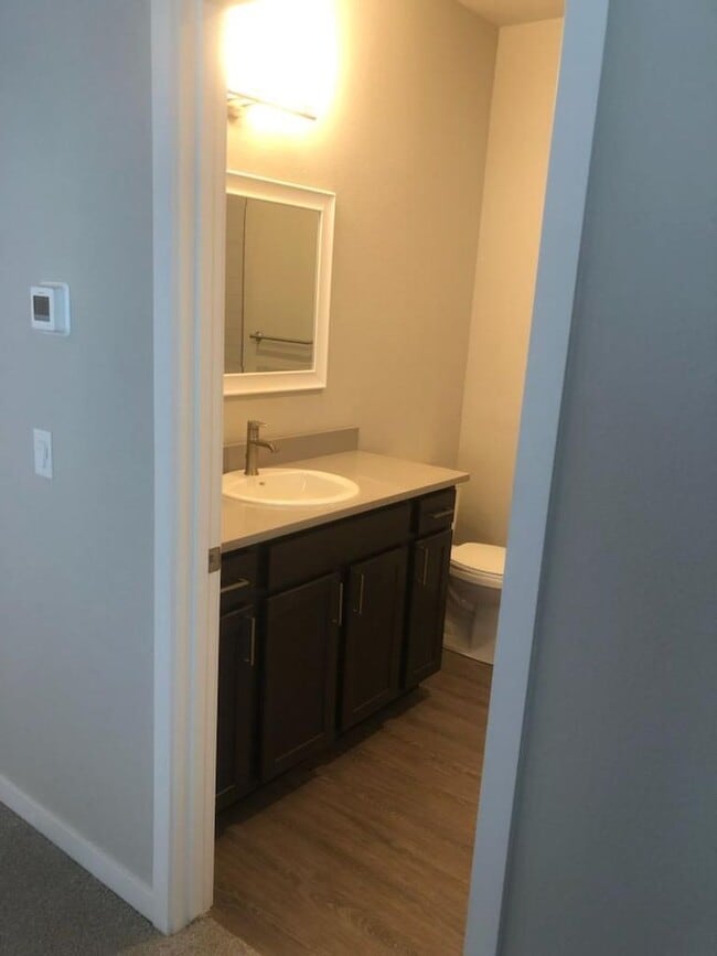 Building Photo - Beautiful 3 Bedroom Home for Rent on Carve...