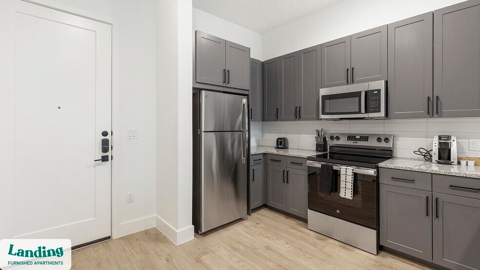 Building Photo - 650 E Sycamore St