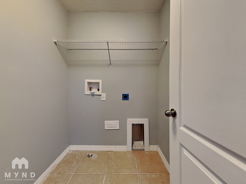 Building Photo - 20445 Berrywood Ln