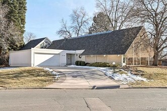 Building Photo - 3130 S Monroe St