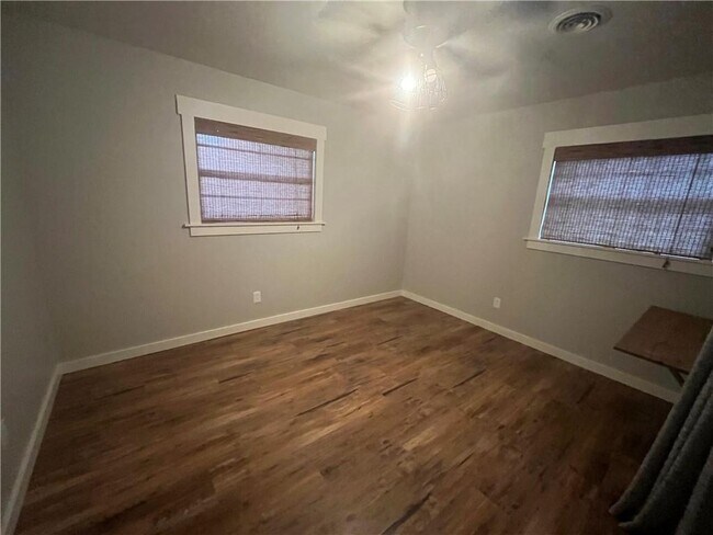 Building Photo - 30770 Cemetery Rd