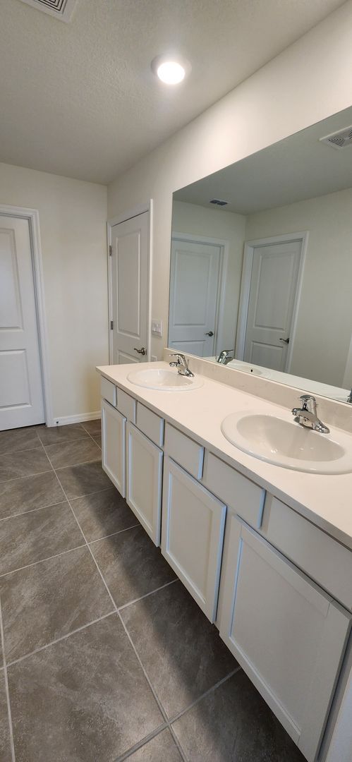 Building Photo - 5/3 New Construction Home in Avalon Woods