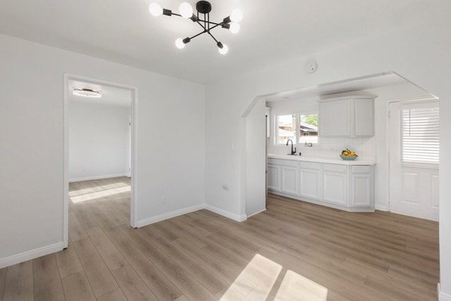Building Photo - 405 N San Gabriel Ave