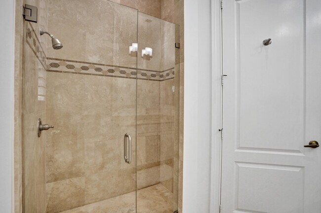 Building Photo - 9210 Equus Cir