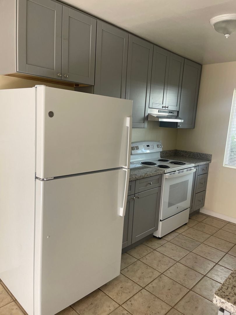 Building Photo - 4421 Palmacia Dr