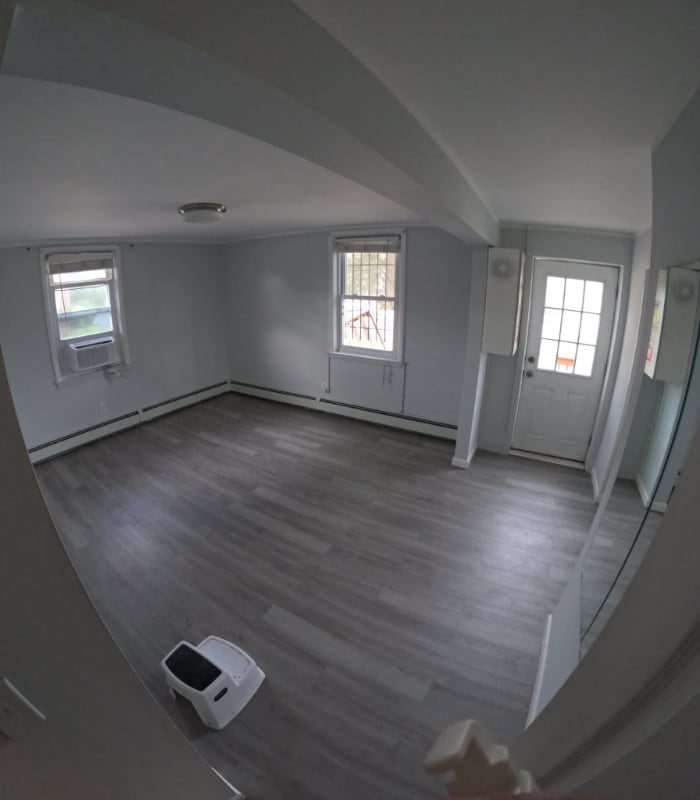 Building Photo - 729 Sharon Ave