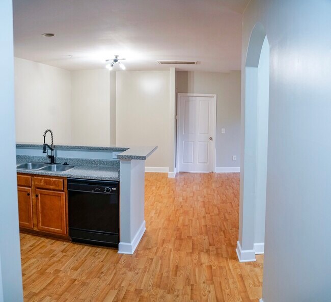 Building Photo - 8501 Burnham Ln