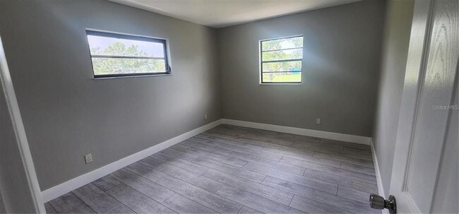 Building Photo - 541 E Virginia Ave