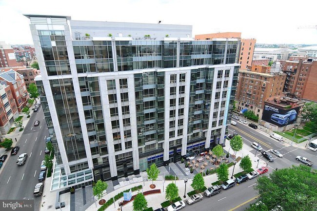 Building Photo - 1150 K St NW