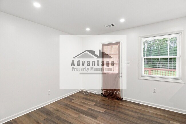 Building Photo - 553 GA-279