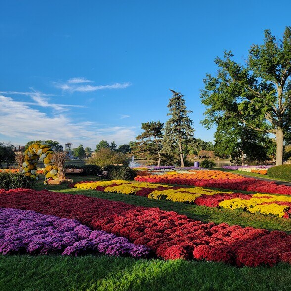 Building Photo - 212 1st St NW