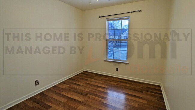 Building Photo - 1042 Waterford Cir