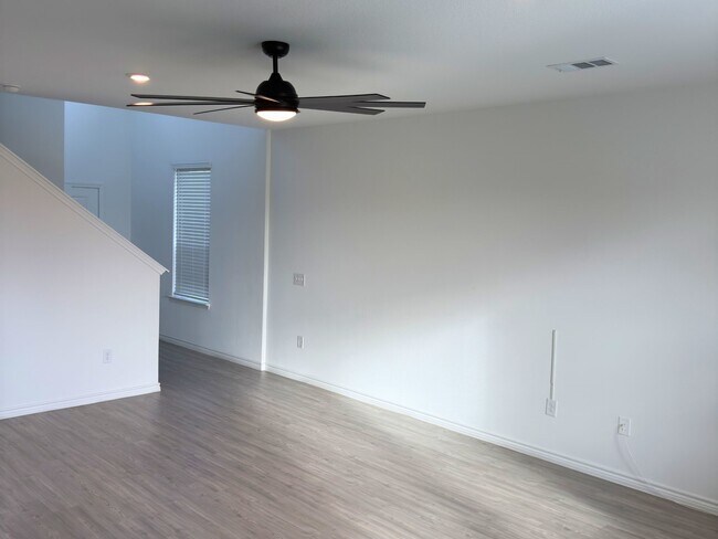 Building Photo - 15138 Canyon Rapids Rd