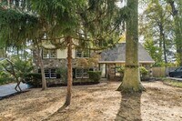 Building Photo - 1234 Remington Rd