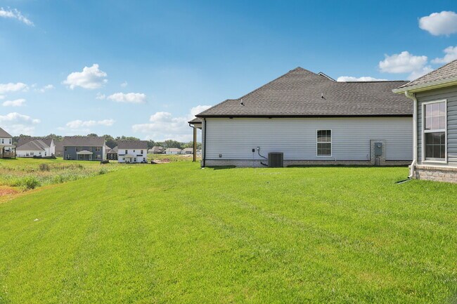 Building Photo - 383 Kingland Ln