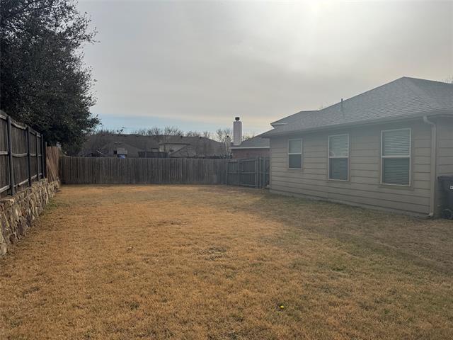 Building Photo - 2204 Spencer Pl