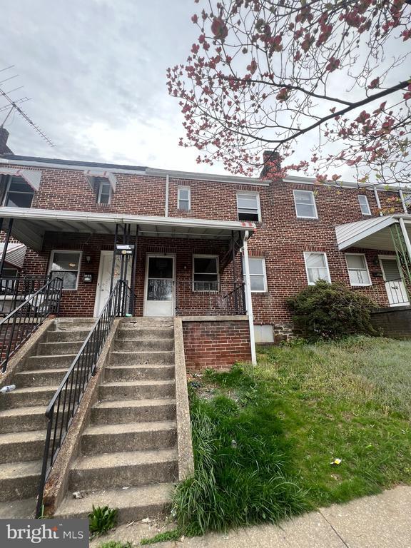 Primary Photo - 3513 Horton Ave