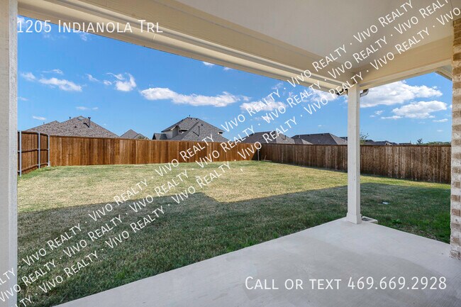 Building Photo - 1205 Indianola Trl