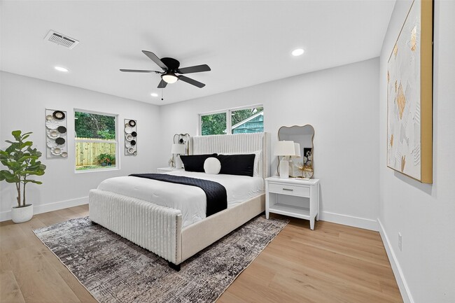 Building Photo - 4030 Woodshire St