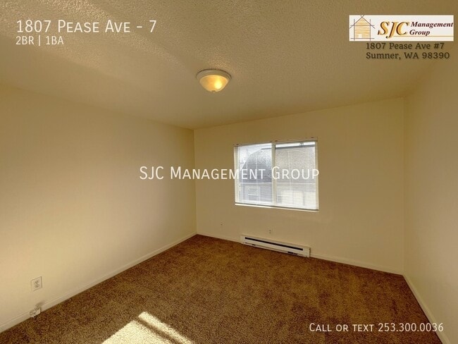 Building Photo - 1807 Pease Ave