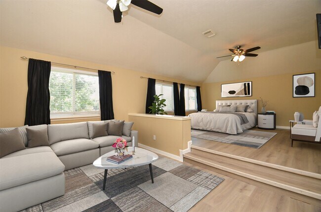 Building Photo - 15018 Moss Boulder Ct