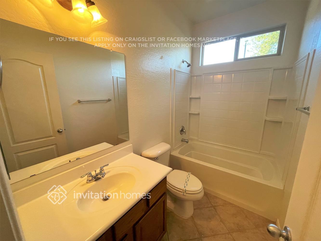 Building Photo - 17682 W Cavedale Dr