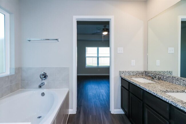 Building Photo - 5107 Hector Gustavo Dr