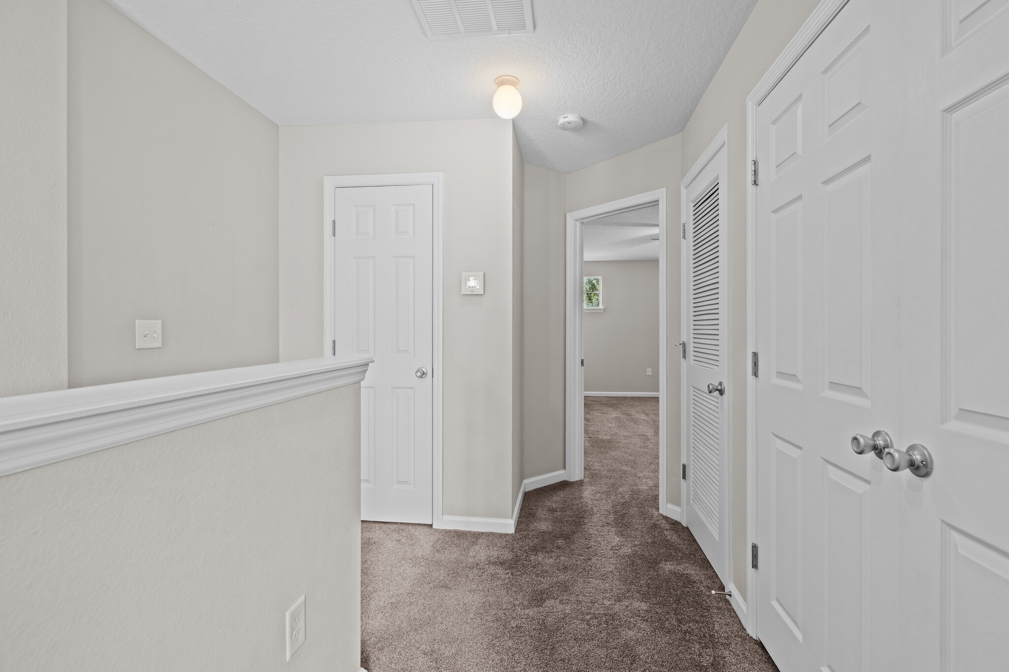upstairs - 24 Islander Ct