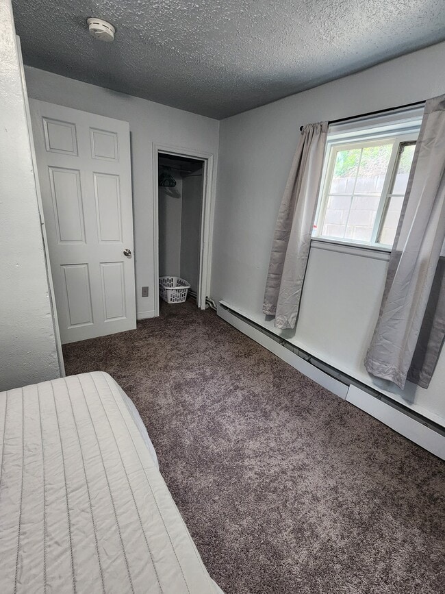 Building Photo - 505 S 10th St