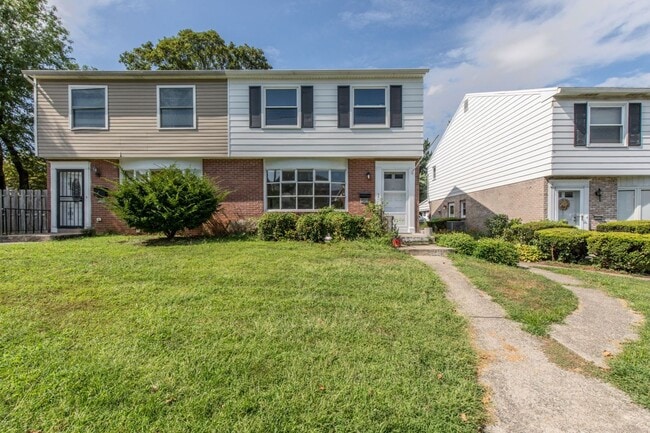 Primary Photo - Spacious 4-Bedroom, 2.5-Bath Home – West E...