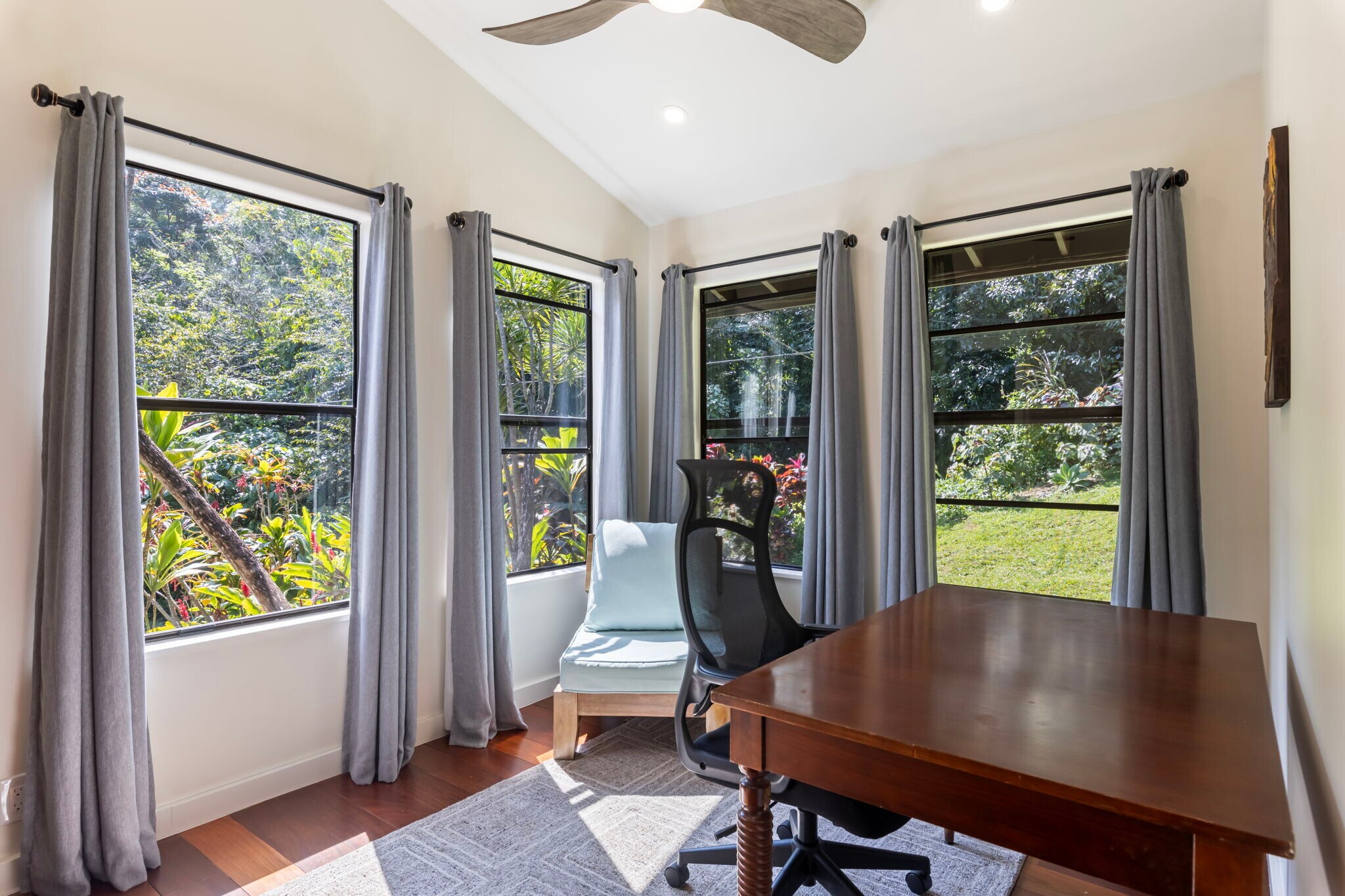 Bedroom/Office - 153 W Waipio Rd