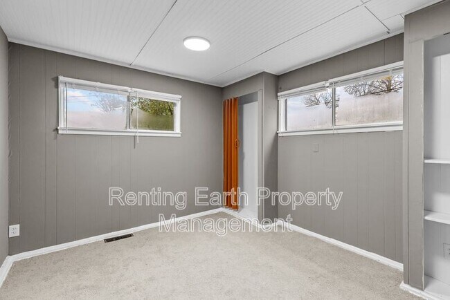 Building Photo - 1633 32nd Street Ensley