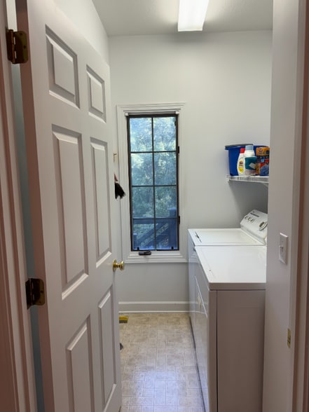 Building Photo - 135 Buffalo Trail