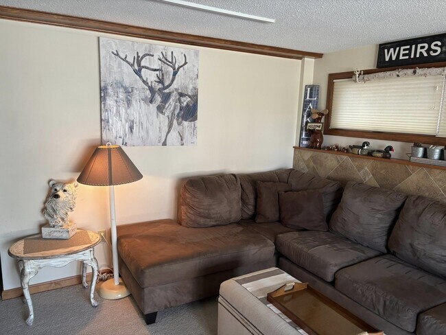 Building Photo - 6A Crestview Ln