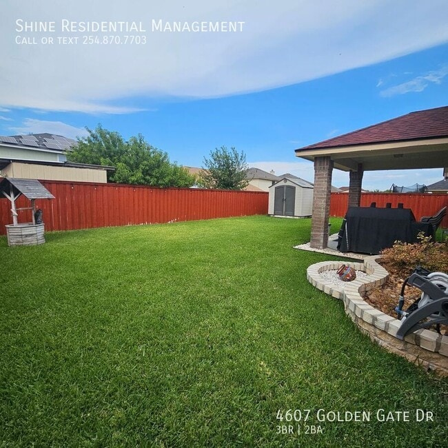 Building Photo - 4607 Golden Gate Dr