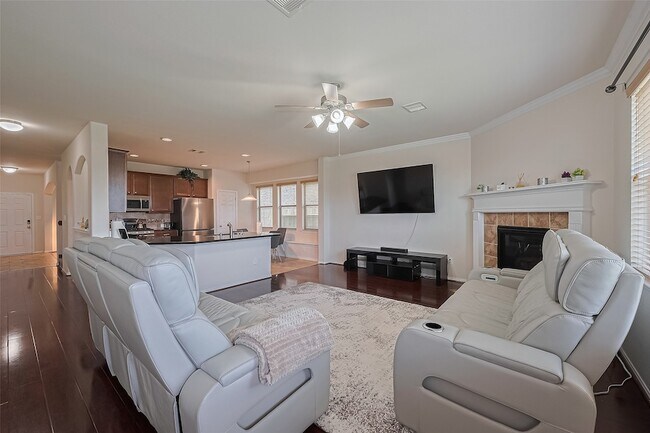 Building Photo - 20718 Bandrock Terrace
