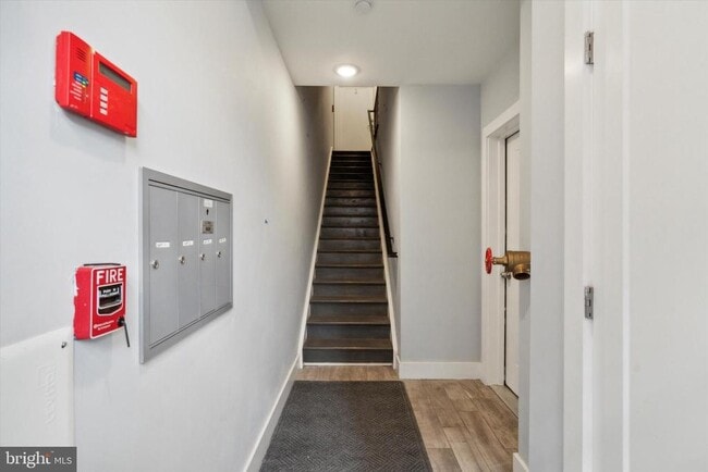 Building Photo - 818 N 16th St