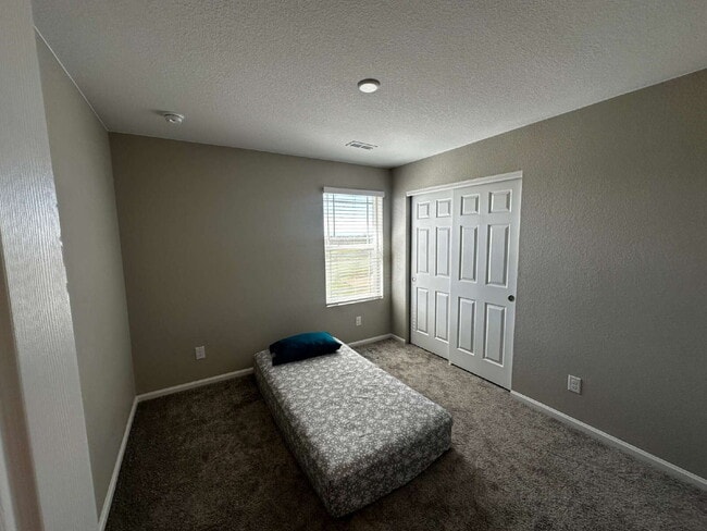 Building Photo - Available May! Beautiful home in Murphy Creek!
