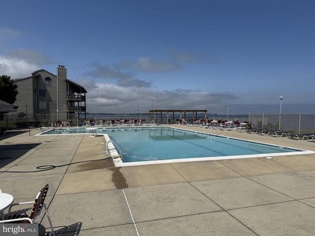 Building Photo - 7044 Harbour Village Ct