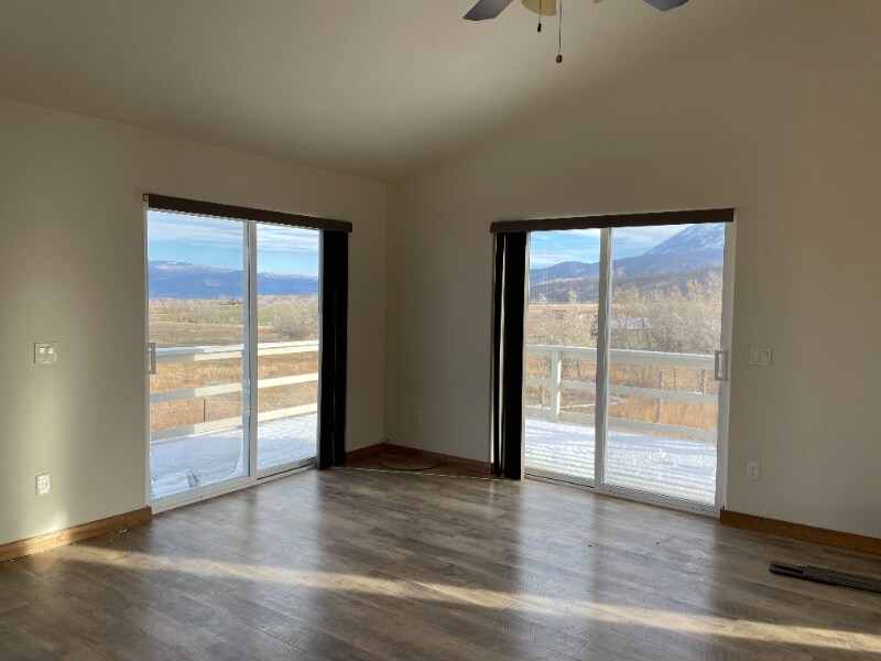 Building Photo - 39083 Hwy 92