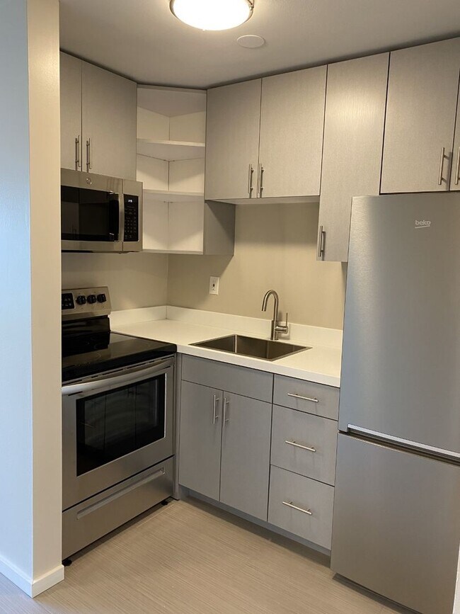 Building Photo - Mercer Crest Apartments