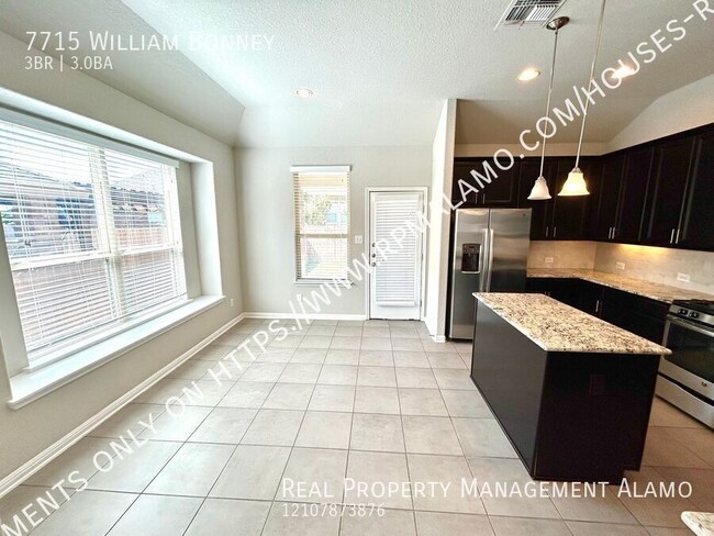 Building Photo - **MOVE-IN SPECIAL** Gorgeous 3 Bedroom Hom...