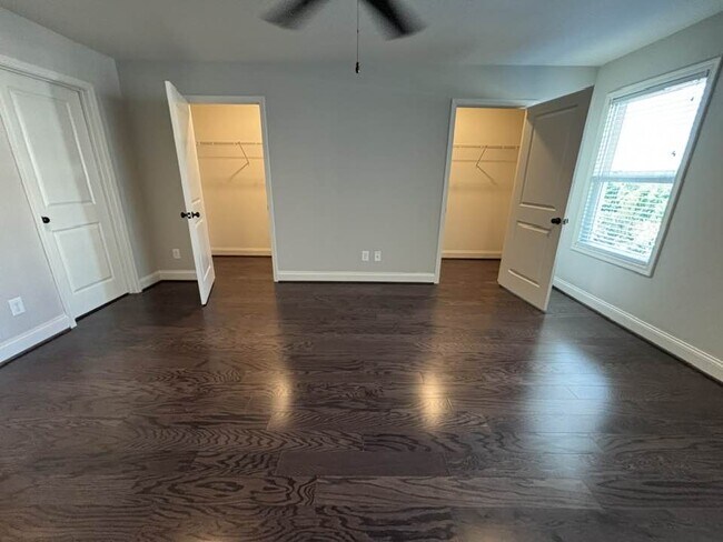 Building Photo - 999 Lennox Blvd