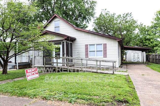 Building Photo - 1725 S Linwood Ave