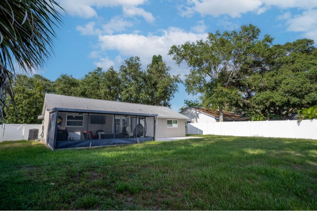 Building Photo - 1356 Noell Blvd