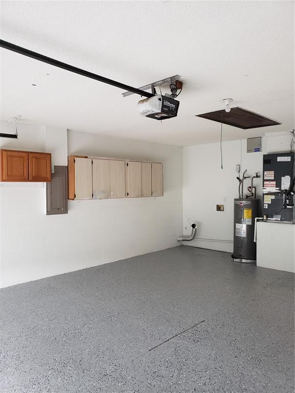 Building Photo - 10033 Cedar Dune Dr