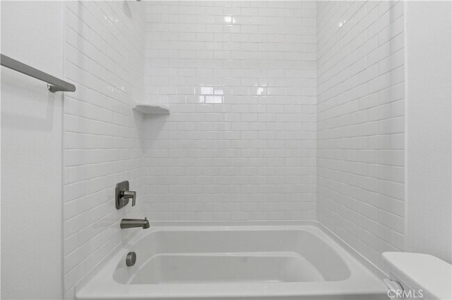 Building Photo - 11647 Saddleback Dr