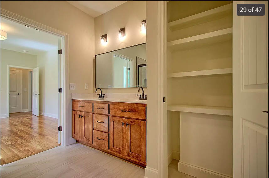 Master Bathroom - 2308 Quality St