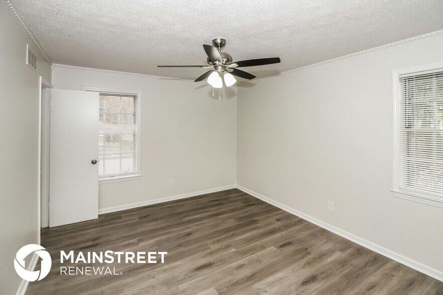 Building Photo - 3621 Mozelle St